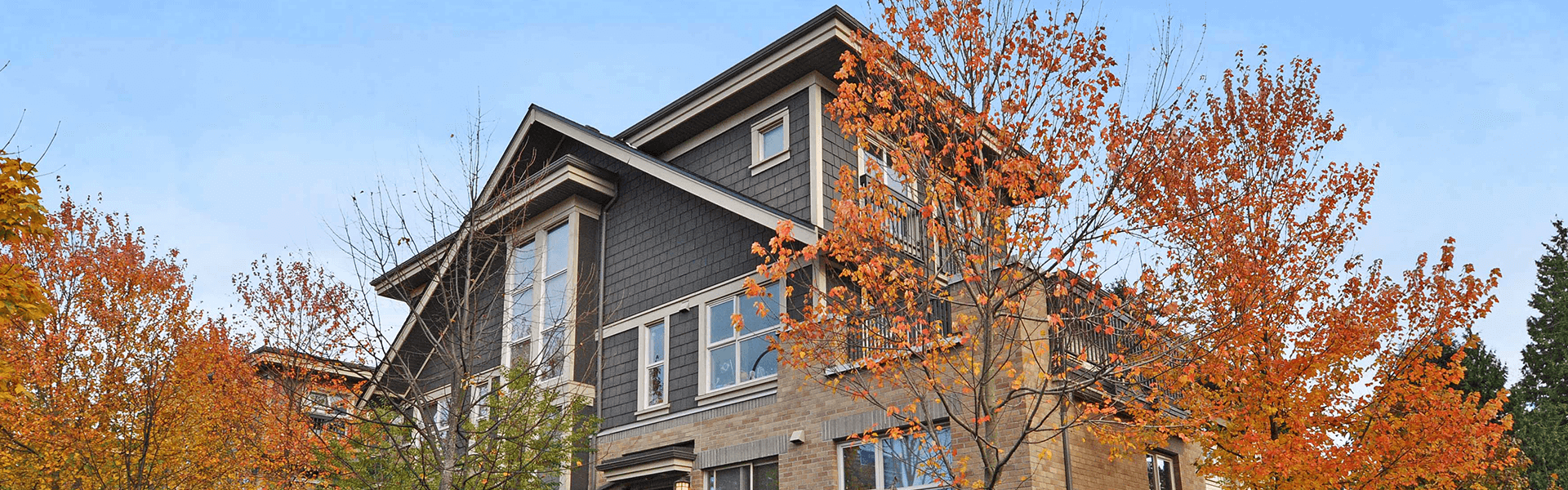 Greenwood Commons Buildings Village Gate Homes